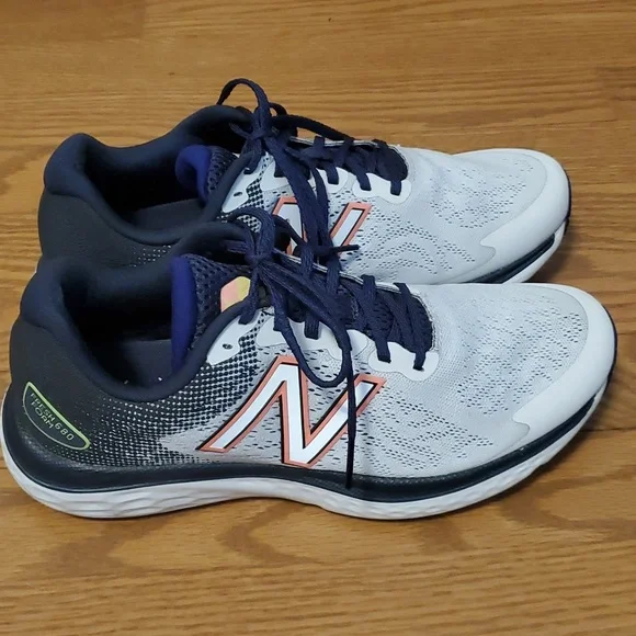 Womens Size 8.5 New Balance FreshFoam 680v7 Arctic Fox/Outer Space/Paradise Pink - Picture 2 of 6
